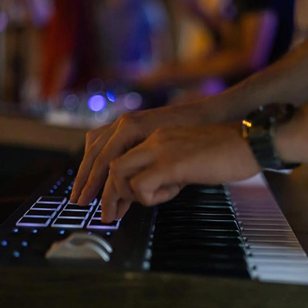Arturia KeyLab 61 mk3 61-Key USB MIDI Controller Keyboard, Black - Image 7