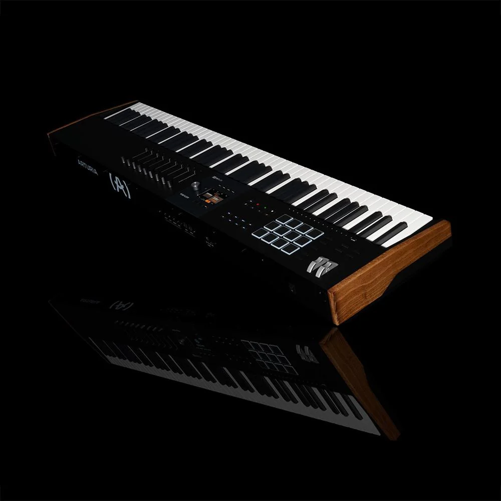 Arturia KeyLab 88 mk3 88-Key Weighted Hammer-action MIDI Controller Keyboard - Image 10