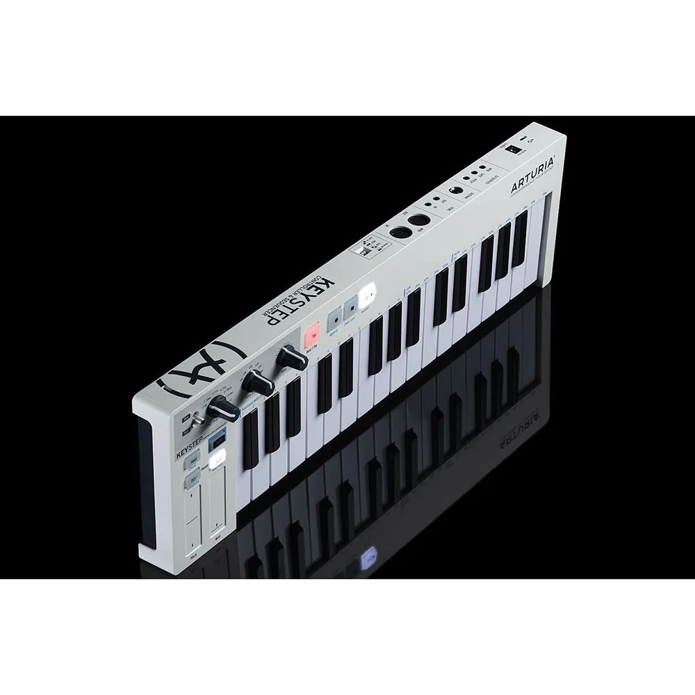 Arturia KeyStep 32-Key MIDI Controller and Sequencer Keyboard, White - Image 9