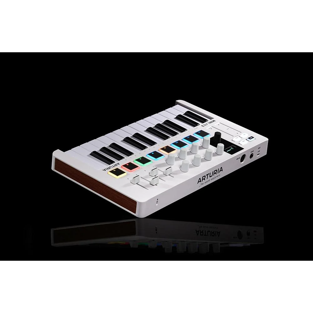Arturia MiniLab 3 25-Key MIDI Controller Keyboard, White + 2 Yr Protection Pack - Image 5