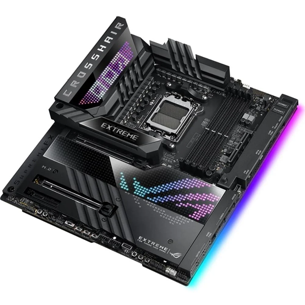 ASUS ROG CROSSHAIR X670E EXTREME - Image 4