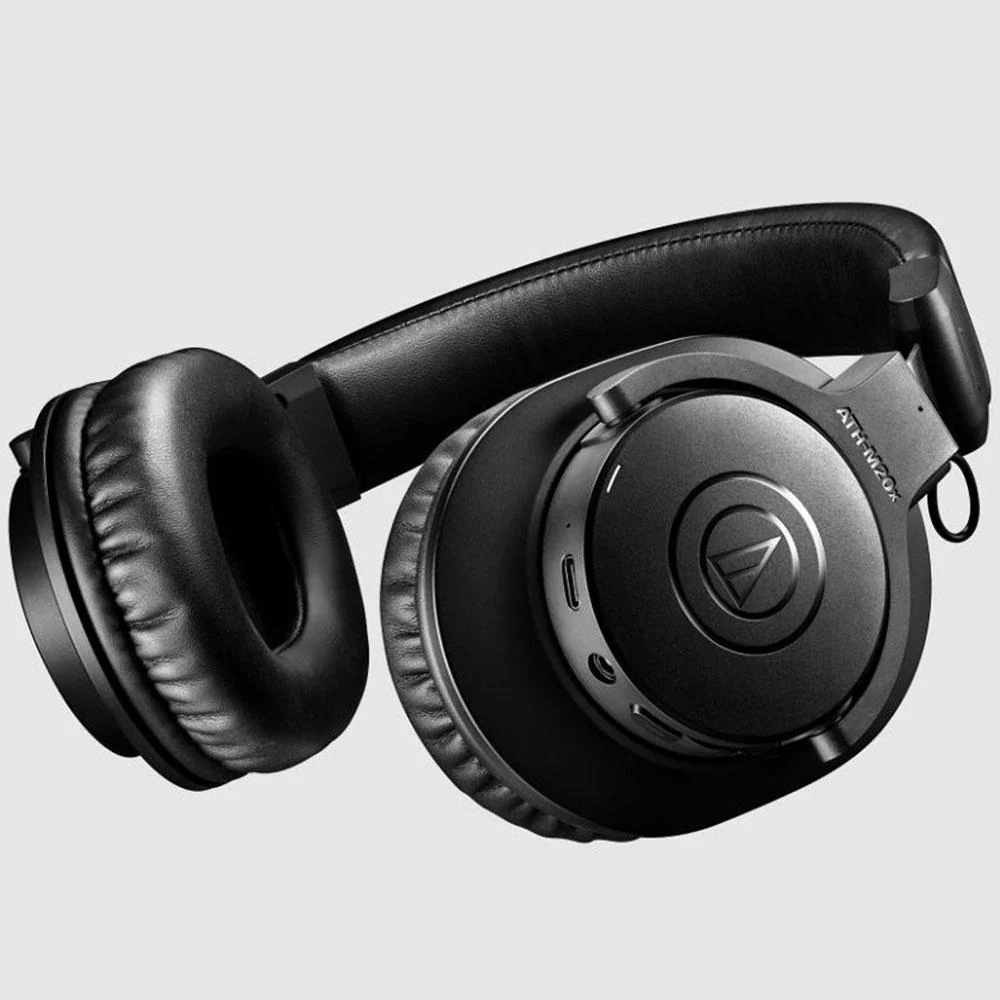 Audio-Technica M20x Wireless Professional Monitor Headphones w/ Accessories Bundle - Image 6