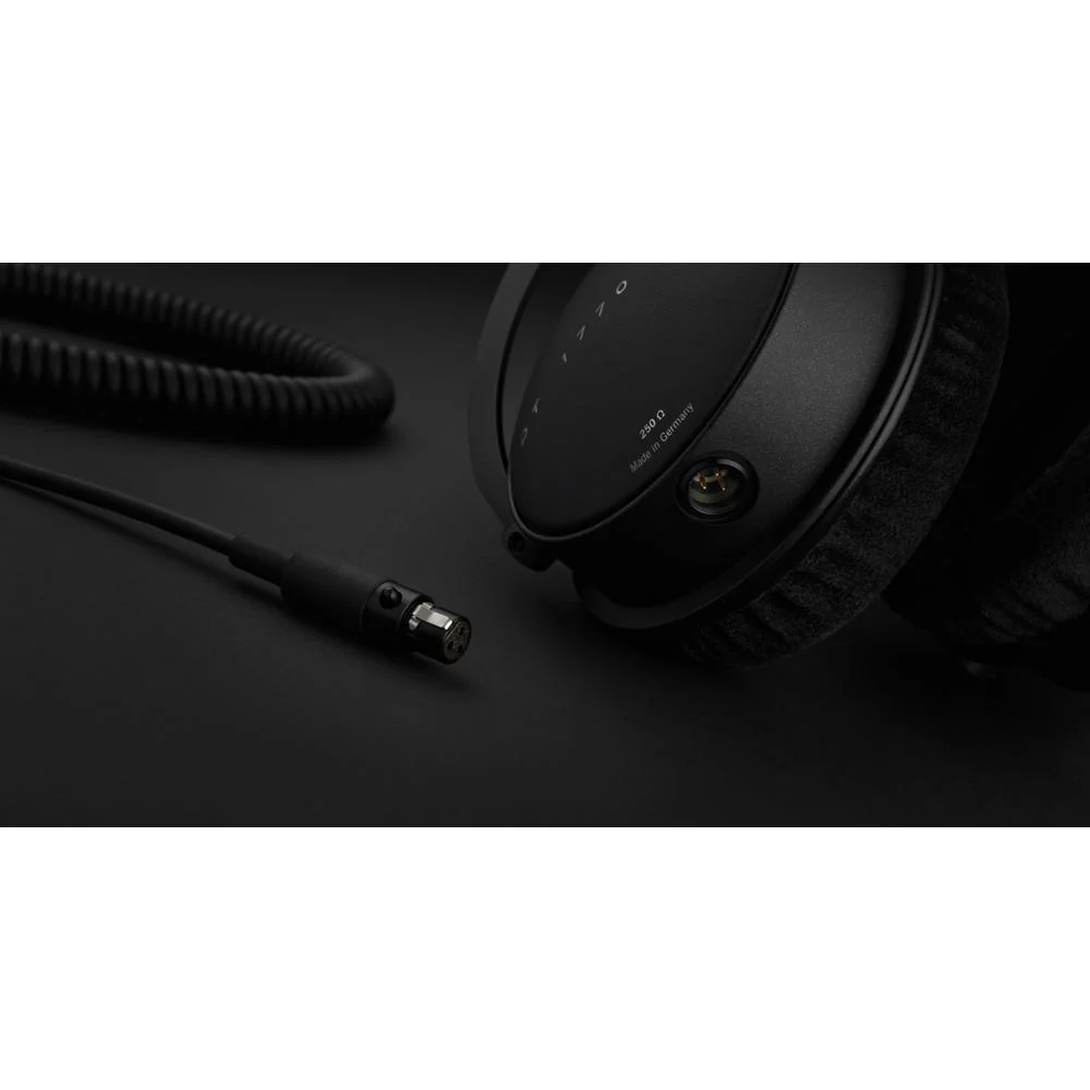 BeyerDynamic DT 1770 PRO Headphones - 710717 - Open Box - Image 9