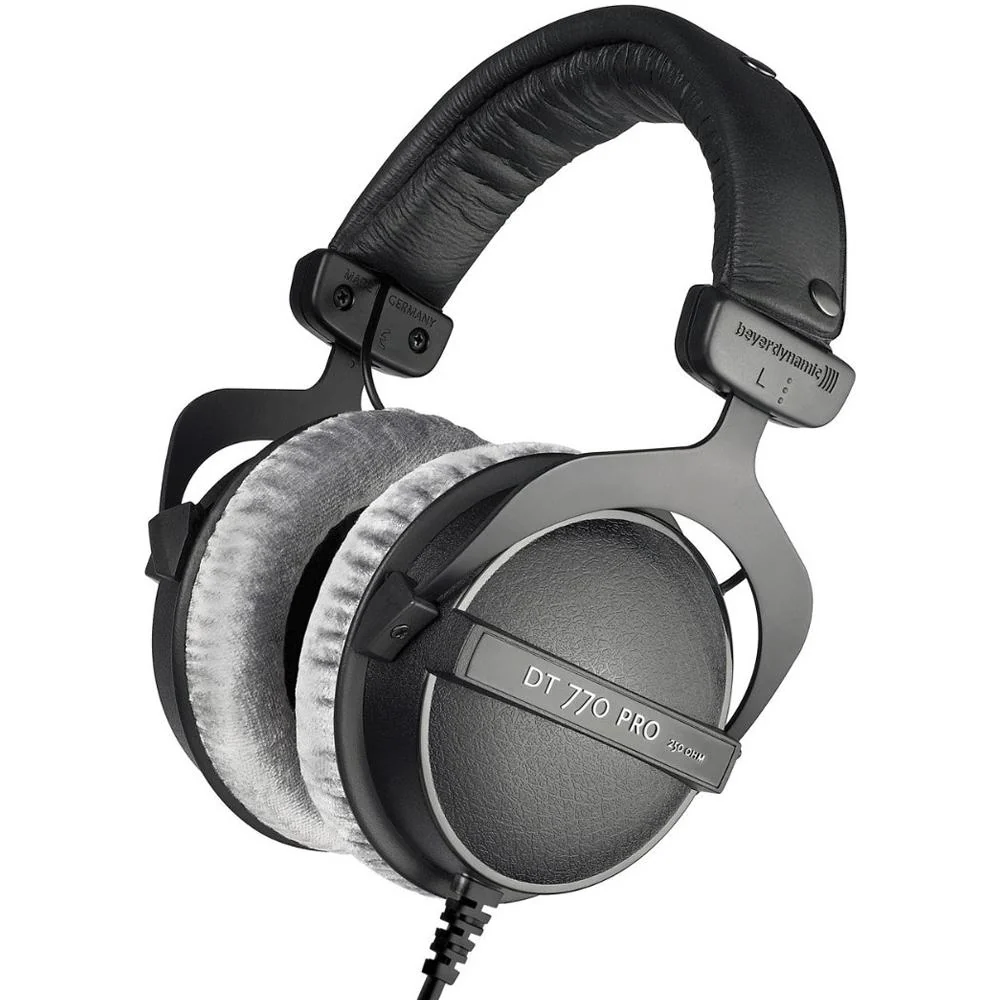 BeyerDynamic DT 770 PRO Closed Dynamic Studio Headphones, 250 Ohms with Accessory Bundle - Image 3