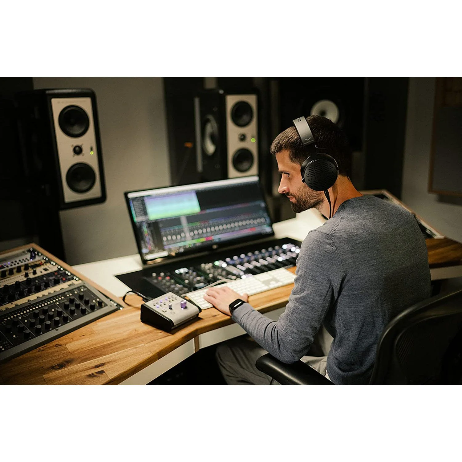 BeyerDynamic DT 900 PRO X Open-Back Studio Headphones for Mixing & Mastering - Open Box - Image 5