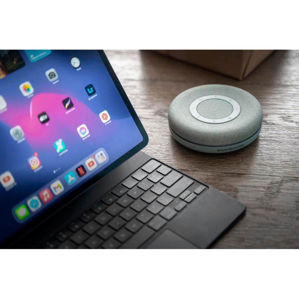 BeyerDynamic SPACE Wireless Bluetooth Personal Speakerphone, Aqua Marine - Open Box - Image 11
