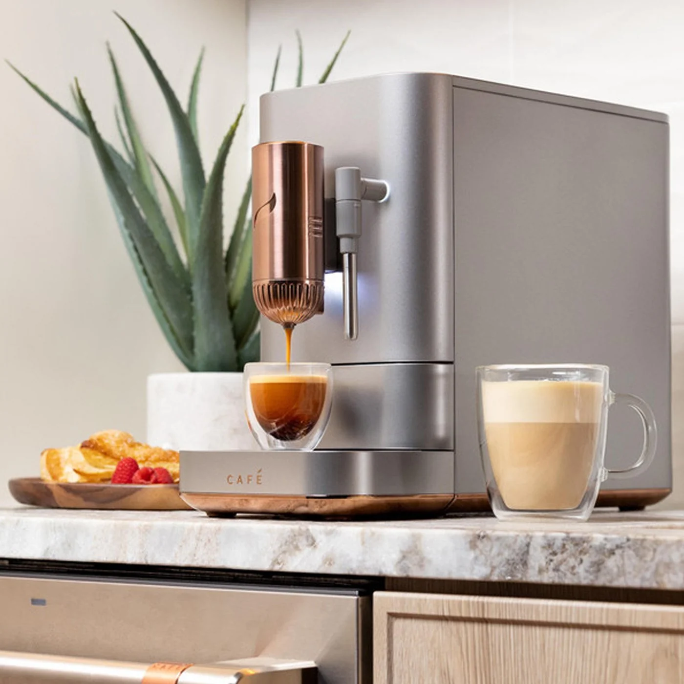 Cafe  Affetto Automatic Espresso Machine, Milk Frother, Silver, 1.2L, C7CEBBS2RS3 - Image 6