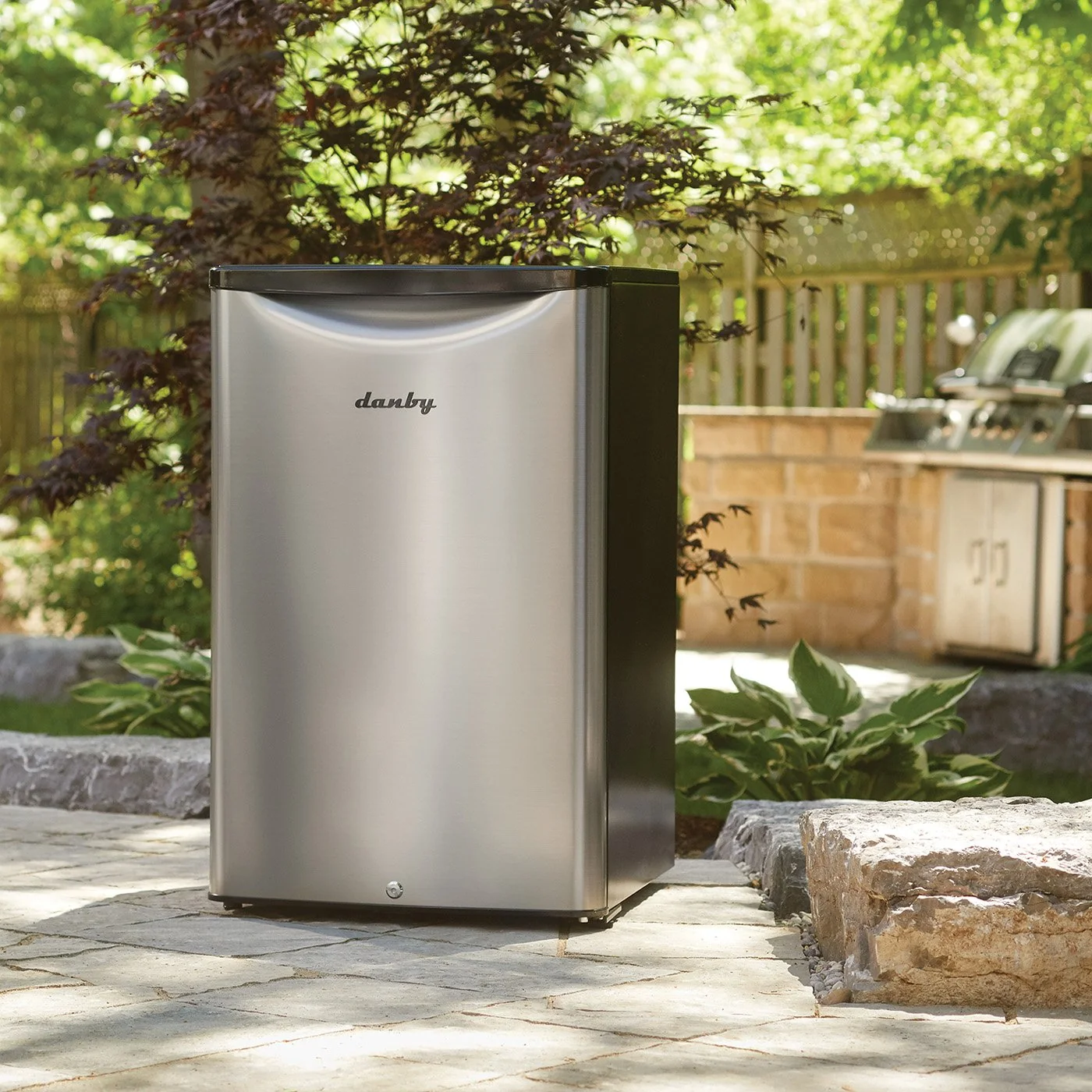 DANBY 4.4 cu. ft. Outdoor Fridge, Stainless Steel- DAR044A6BSLDBO - Image 3