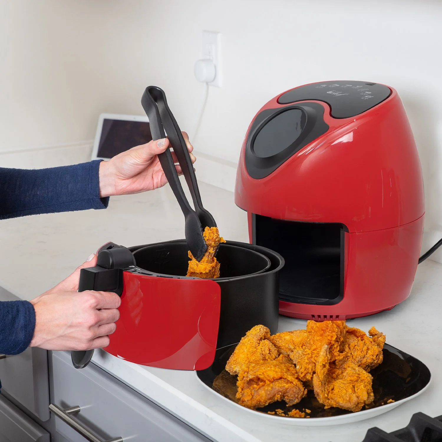 Deco Chef 3.7QT Electric Oil-Free Digital Air Fryer, Red + 6-Pcs Steak Knife Set White - Image 8