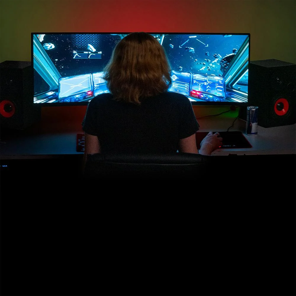Deco Gear 43" Curved Ultrawide LED 3840x1200 120Hz FreeSync Gaming Monitor - Refurbished - Image 6