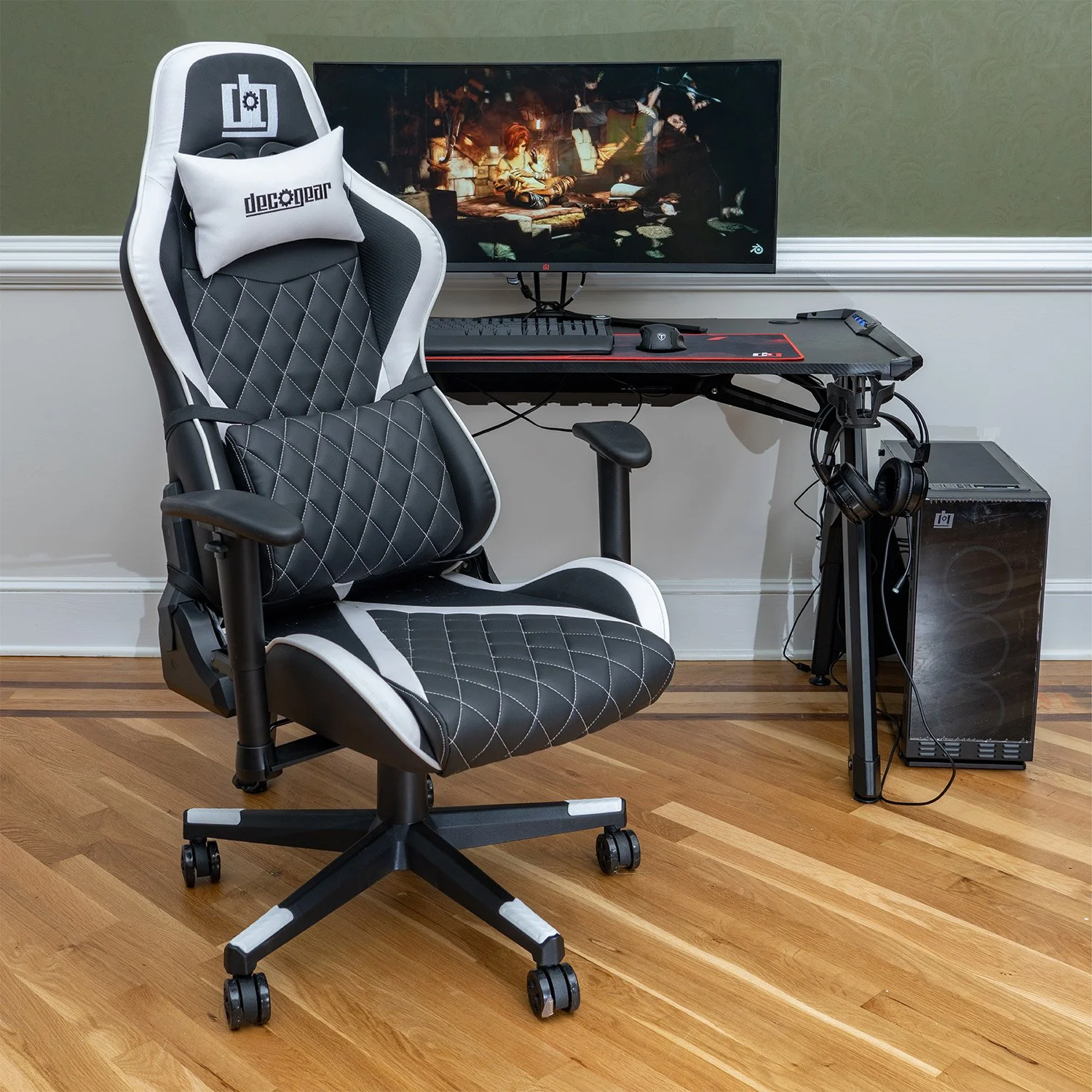 Deco Gear 47" LED Gaming Desk, White Chair, Streaming Mic, RGB Mouse, Mechanical Keyboard - Image 7