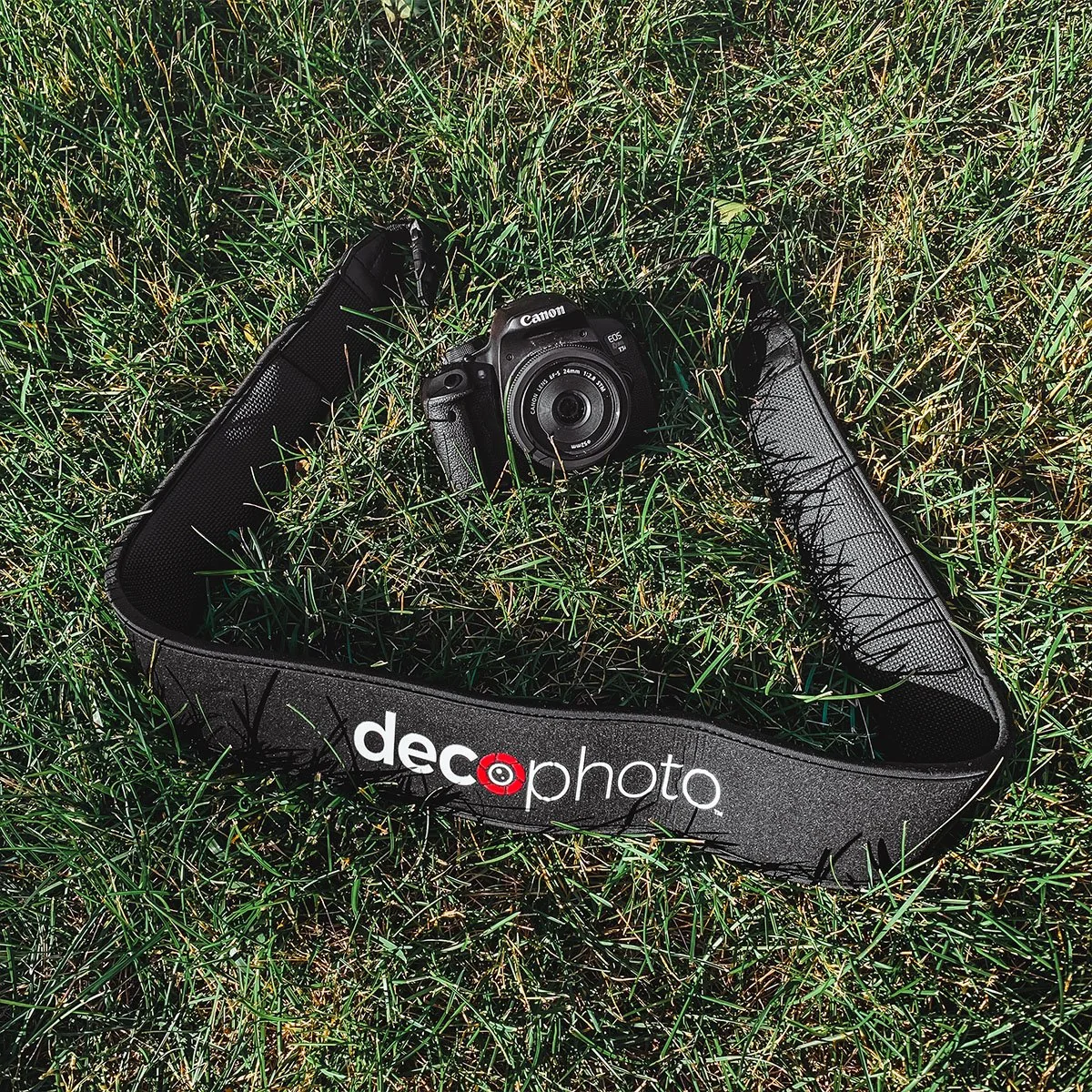 Deco Photo Mirrorless & DSLR Universal Power Strap w/ Built In Camera Charger + 32GB Card - Image 5