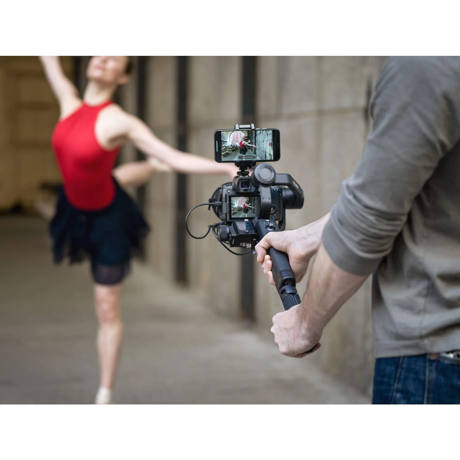 DJI Ronin-SC Single-Handed Stabilizer for Mirrorless Cameras - CP.RN.00000040.01 - Image 9