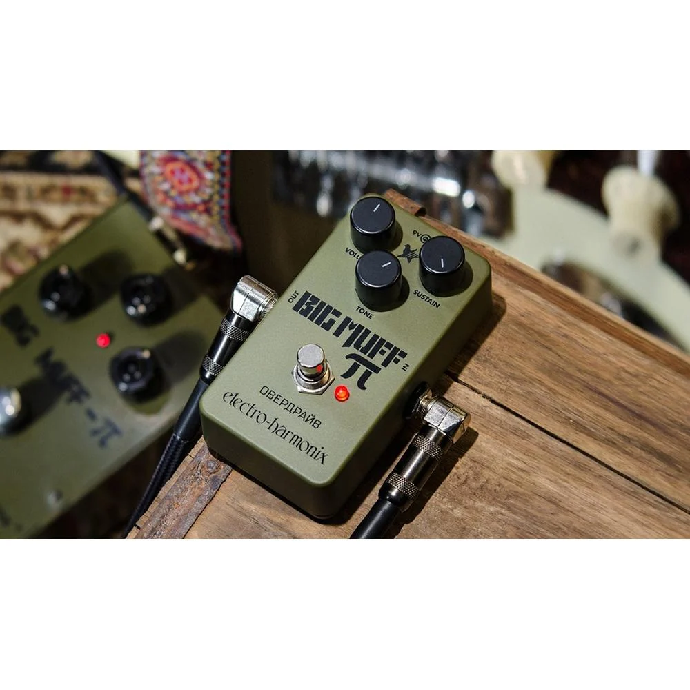 Electro-Harmonix Green Russian Big Muff Pi Fuzz Pedal - Image 10