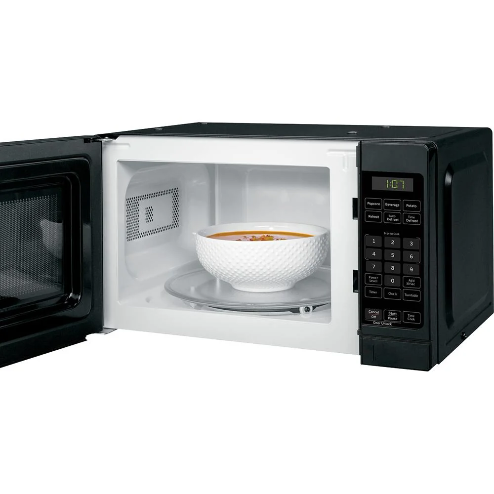 GE 0.7 Cu. Ft. 700-watt Countertop Microwave Oven, Black + 2 Year Protection Pack - Image 4