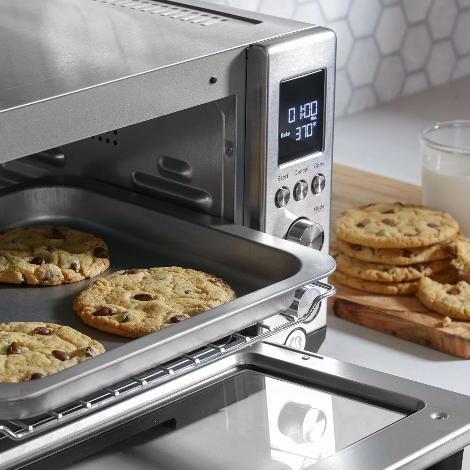 GE Calrod Convection Toaster Oven - Model G9OCAASSPSS - Image 3