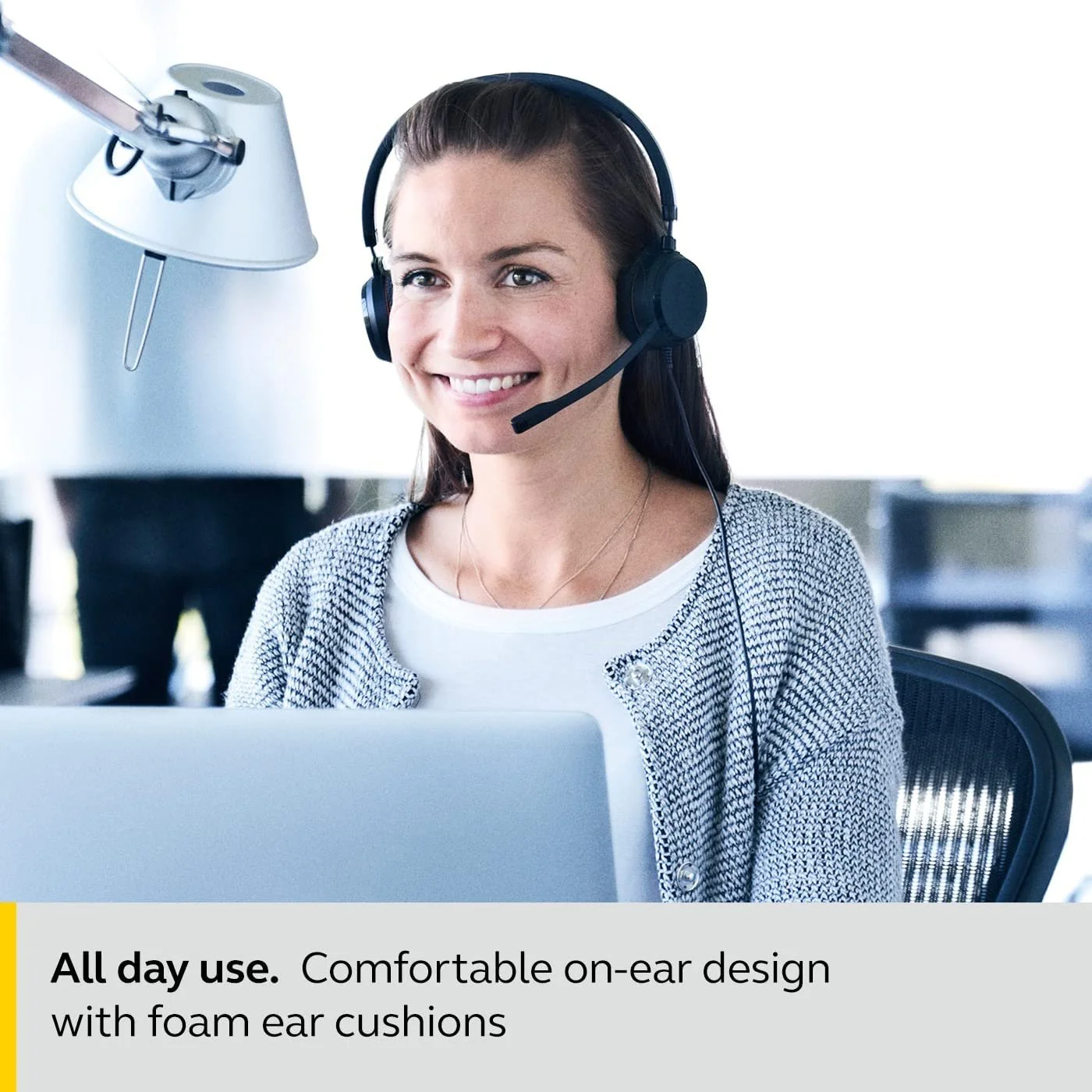 JABRA Evolve 20 UC Stereo Headset, USB-A Connectivity - Image 4