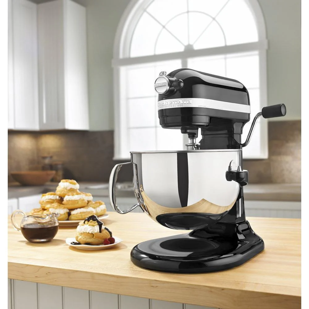 KitchenAid KP26M1XOB Professional 600 Series 6-Quart Stand Mixer (Onyx Black) - Image 5