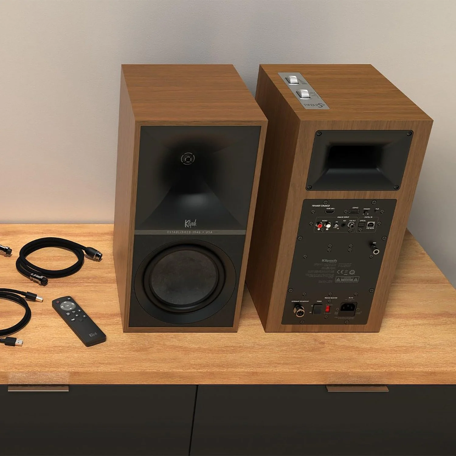 Klipsch The Sevens 6.5" Powered Speakers, Heritage Design, Bluetooth, Walnut (Pair) - Image 11