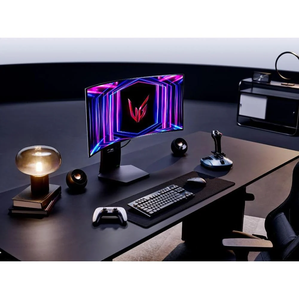 LG 34" UltraGear 1440p OLED Curved Gaming Monitor + 26 Months Protection Bundle - Image 11