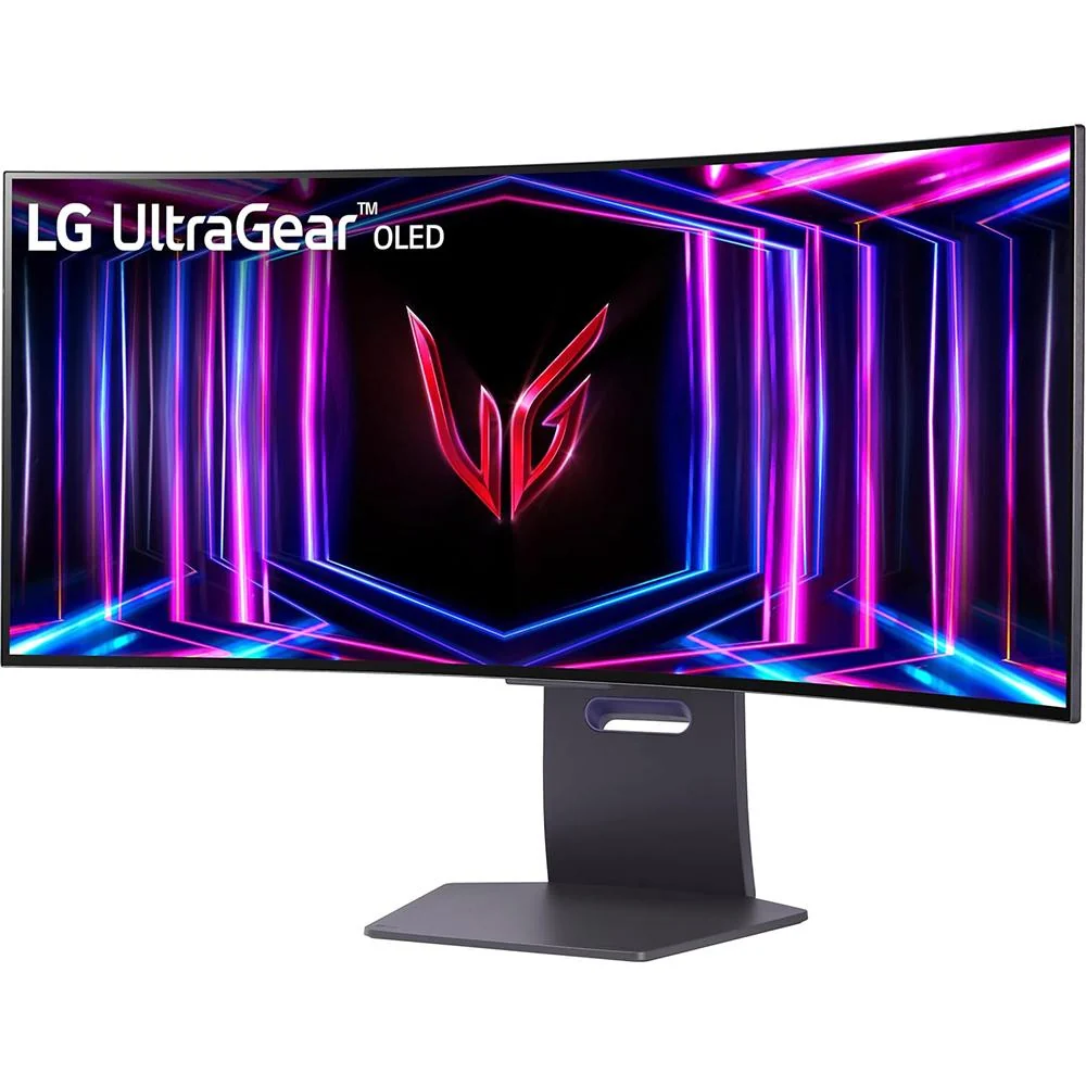 LG 34" UltraGear 1440p OLED Curved Gaming Monitor + 26 Months Protection Bundle - Image 5