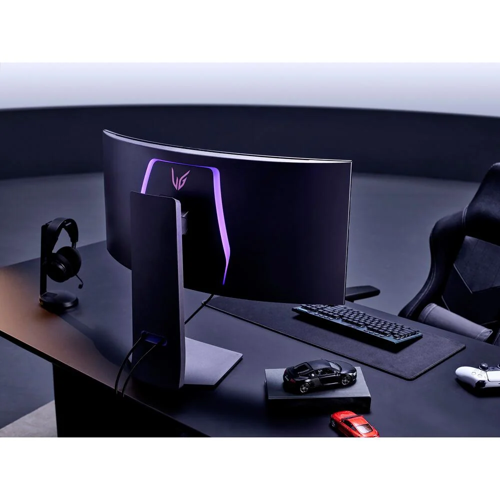 LG 34" UltraGear 240Hz OLED 800R Curved Gaming Monitor w/ 3 Yr Warranty Bundle - Image 11