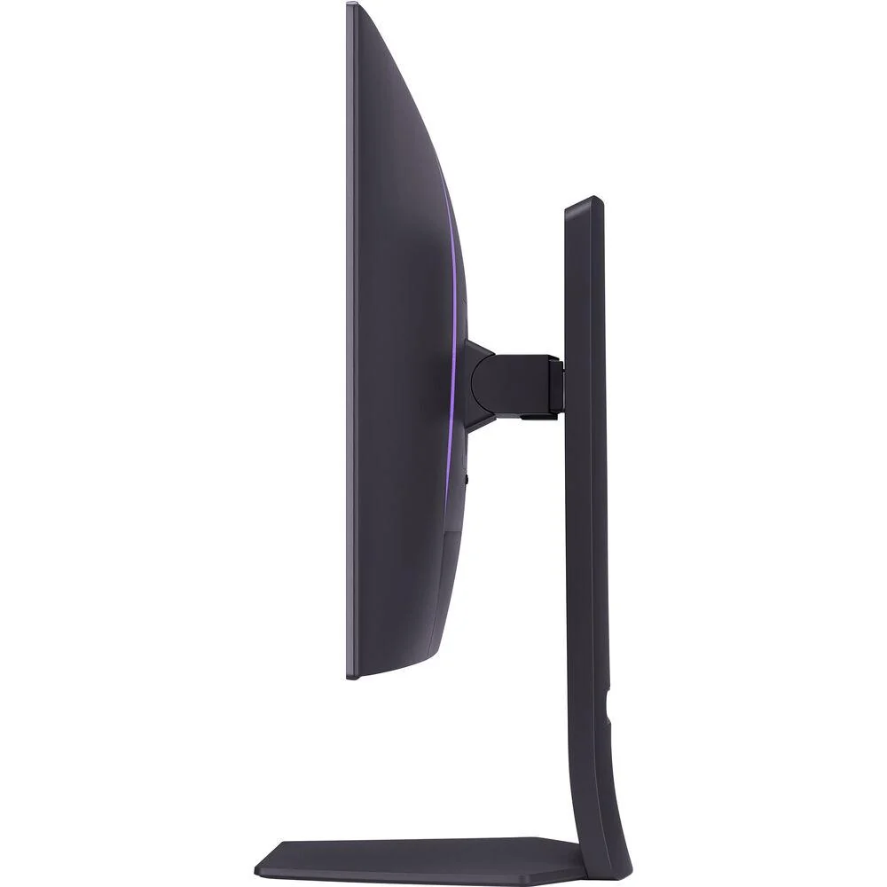 LG UltraGear 32" OLED UHD NVIDIA G-SYNC Premium Pro Gaming Monitor Open Box - Image 7