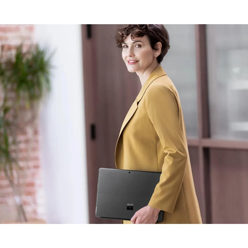 Microsoft Surface Pro Copilot+ PC 13" Intel Ultra 5 135U 8GB/256GB, Black - Image 12