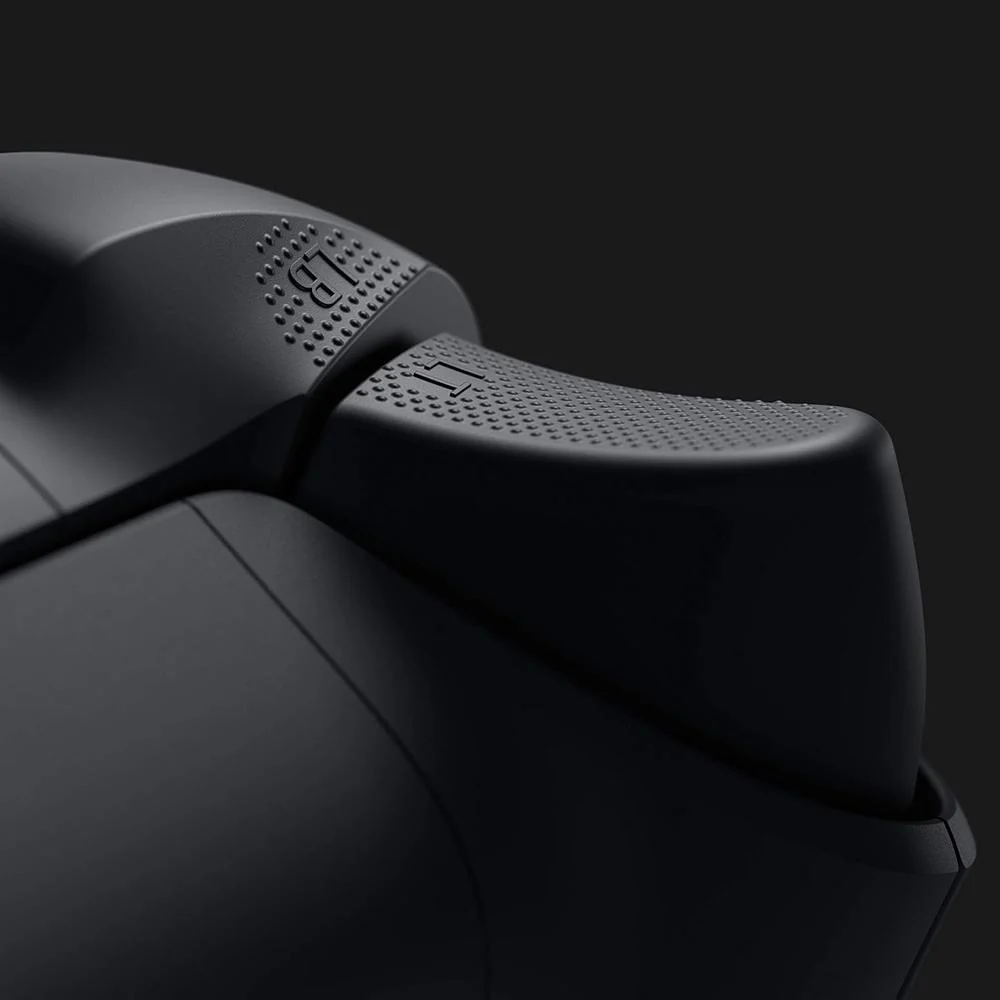 Microsoft Xbox Wireless Bluetooth Controller with USB, Carbon Black - Refurbished - Image 6