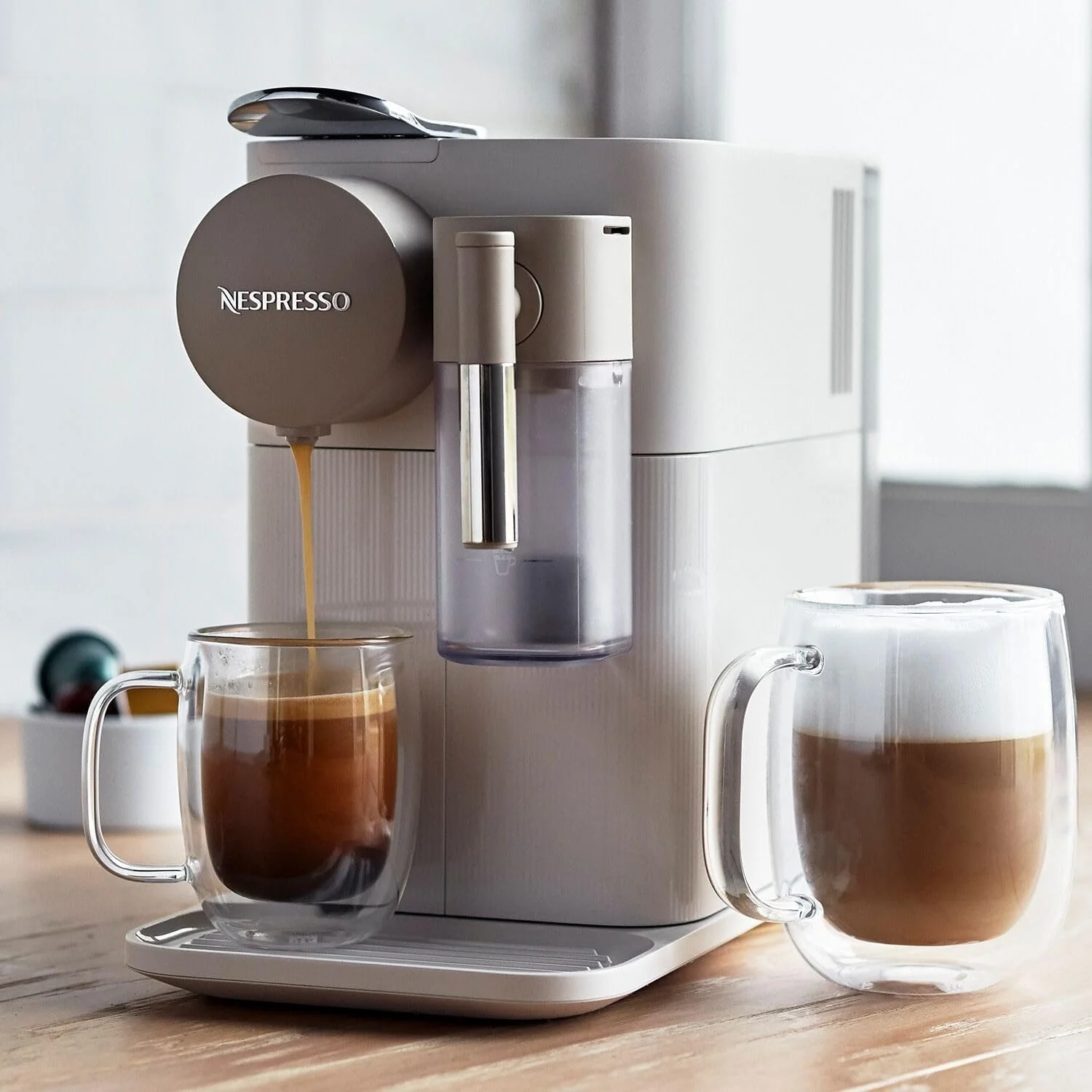 Nespresso De'Longhi Lattissima One Espresso Machine - Silky White (Refurbished) - Image 2