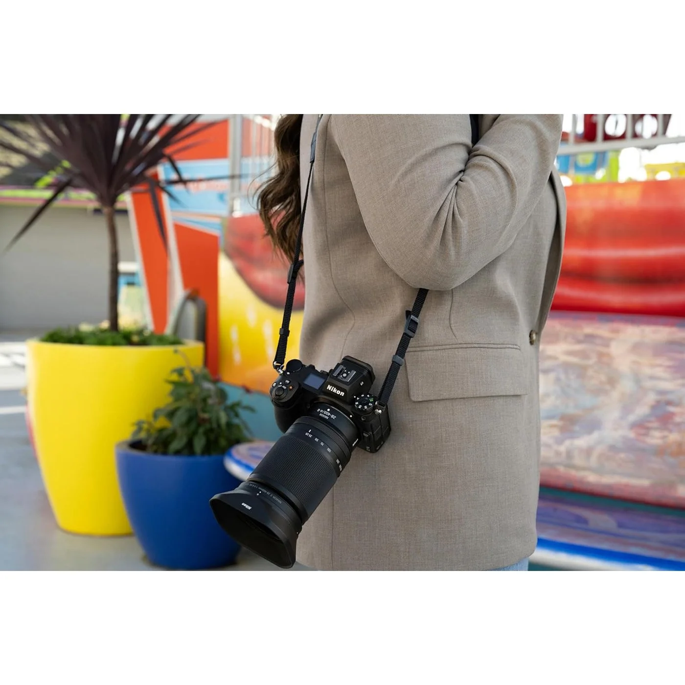 Nikon NIKKOR Z 28-400mm f/4-8 VR Lens for Nikon Z (20125) - Image 2
