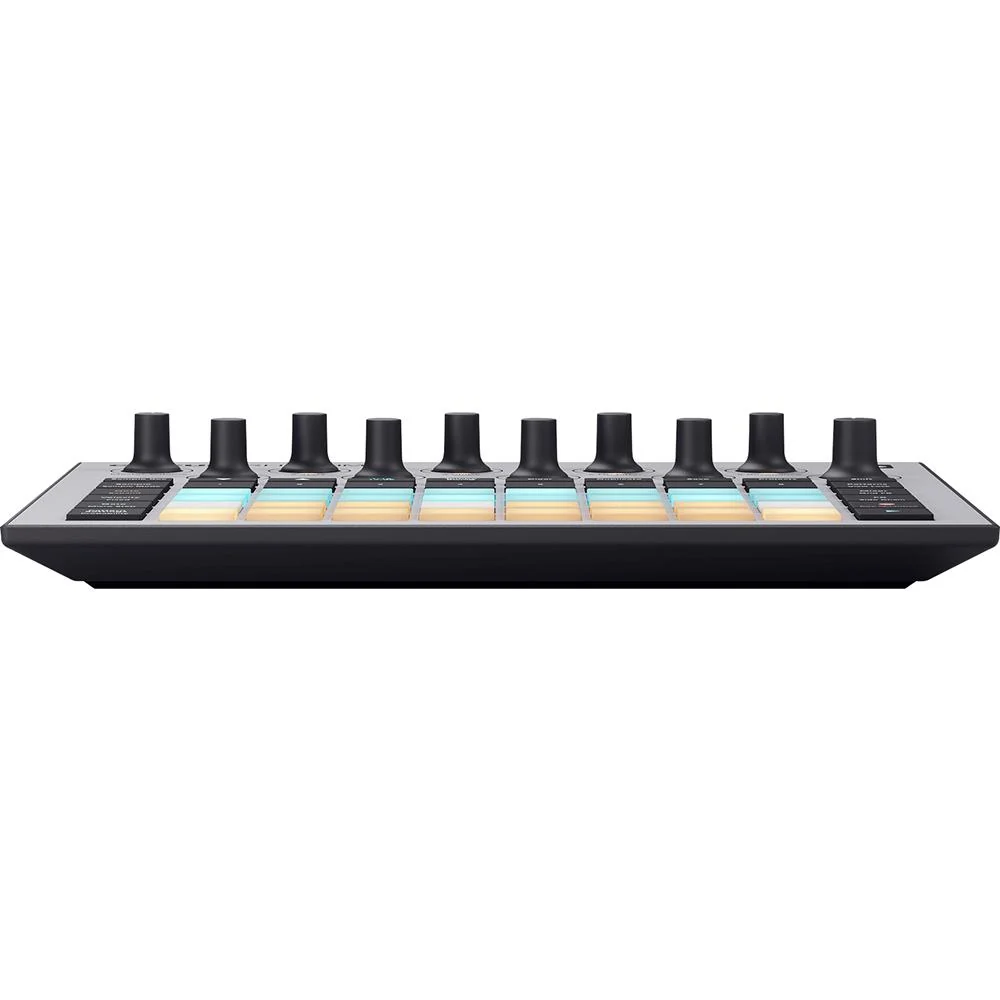 Novation Circuit Rhythm Sampler and Groovebox with 8 Sample Tracks and Sequencer - Image 6