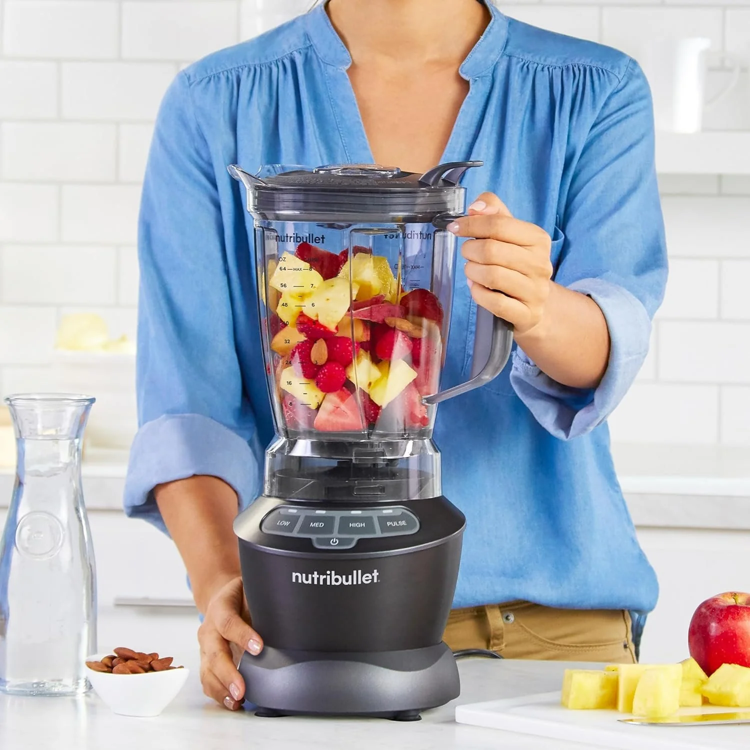 NutriBullet NBF50400 Countertop Blender , 64 Ounces, 1200 Watt, Dark Gray - Refurbished - Image 3