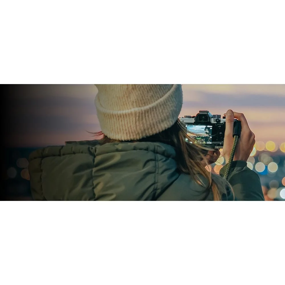OM SYSTEM Olympus OM-3 Silver Micro Four Thirds System Camera Travel Camera - V210050SW000 - Image 9