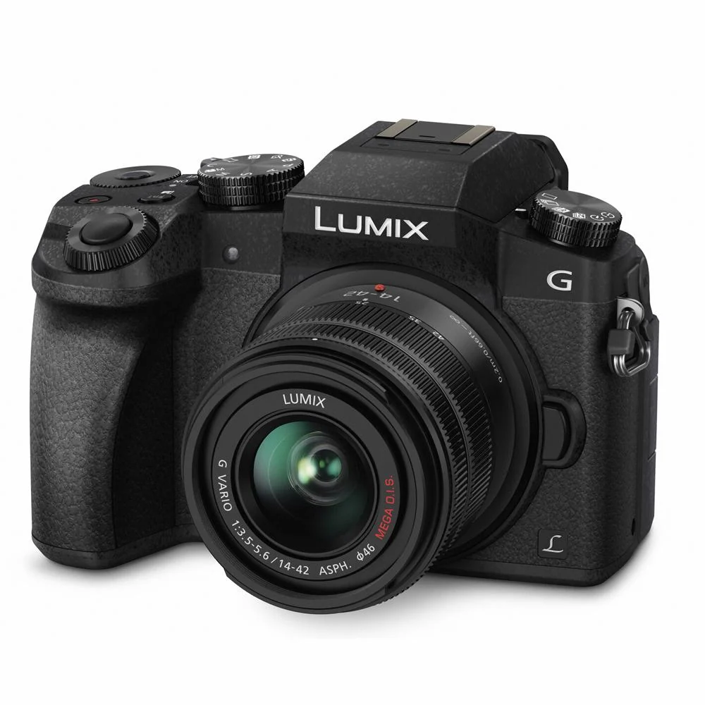 Panasonic LUMIX G7 4K Digital Camera with LUMIX G VARIO 14-42mm and 45-150mm Lenses - Image 4