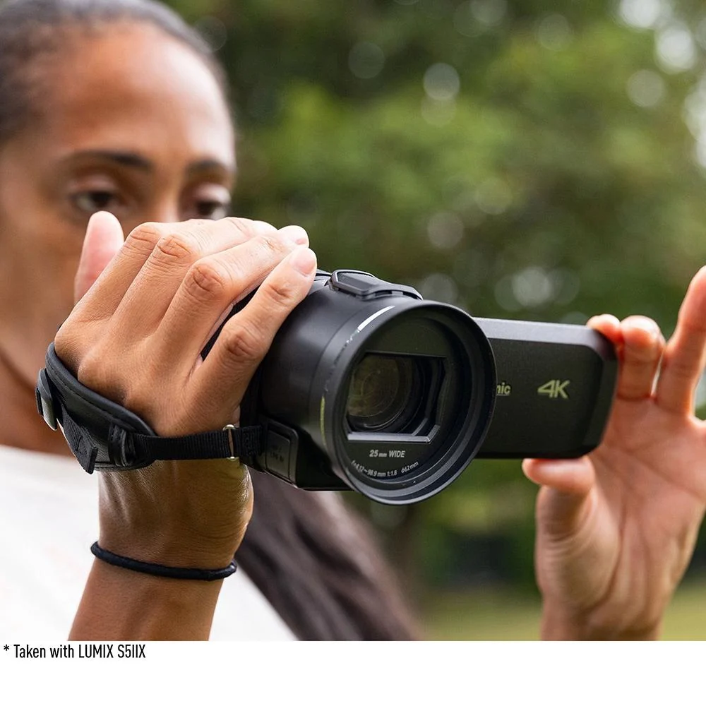 Panasonic UHD 4K 25.9MP 24X Optical Zoom Lightweight Camcorder (HC-VX3) - Image 4