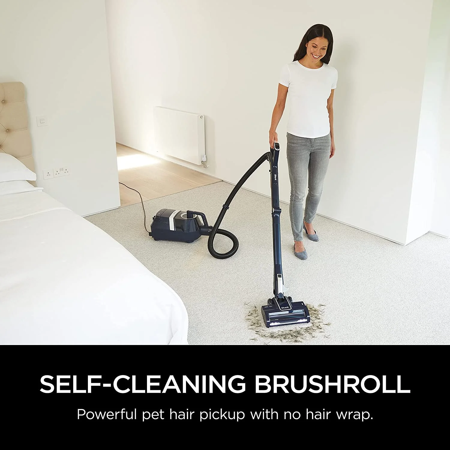 Shark CZ351 Pet Canister Vacuum, Corded with Self-Cleaning Brushroll Renewed - Image 12