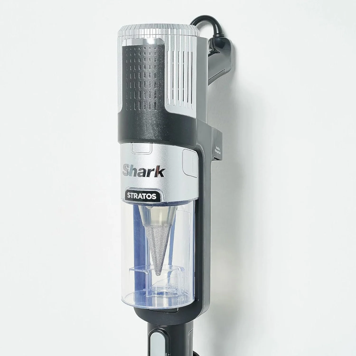 Shark HZ3002/QS3000 Stratos Ultralight Corded Stick Vacuum - Black Refurbished - Image 6