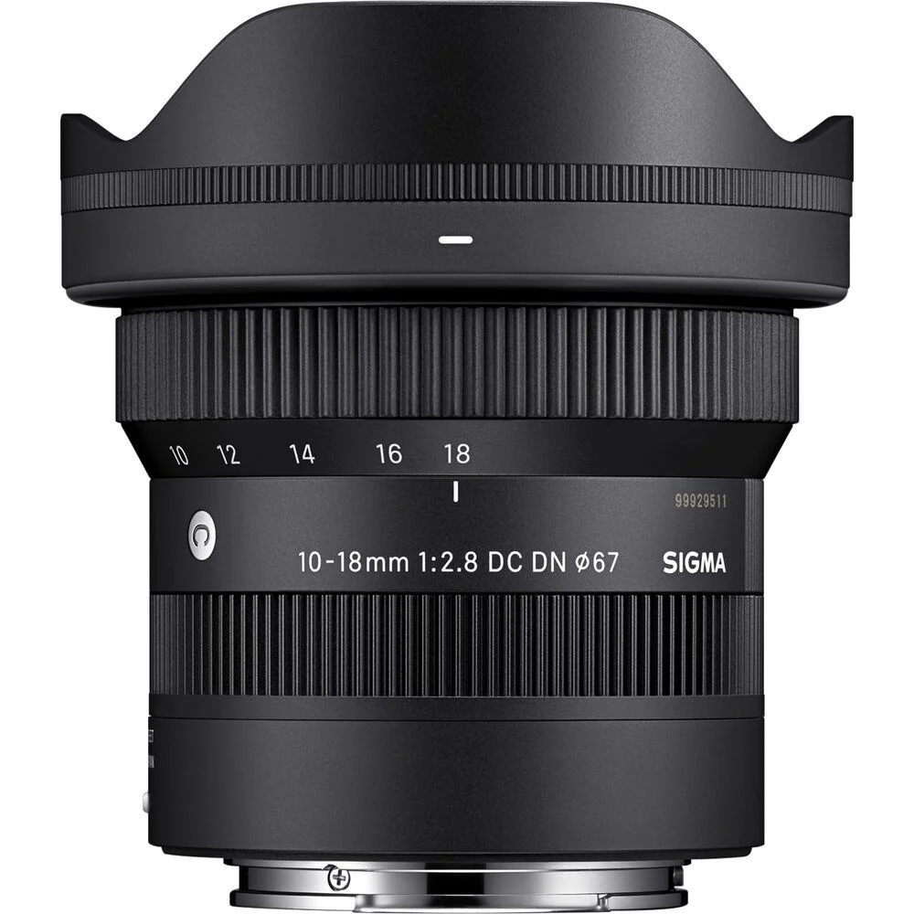 Sigma 10-18mm f/2.8 DC DN Contemporary Lens (Sony E-Mount) with Lexar 64GB Card - Image 2