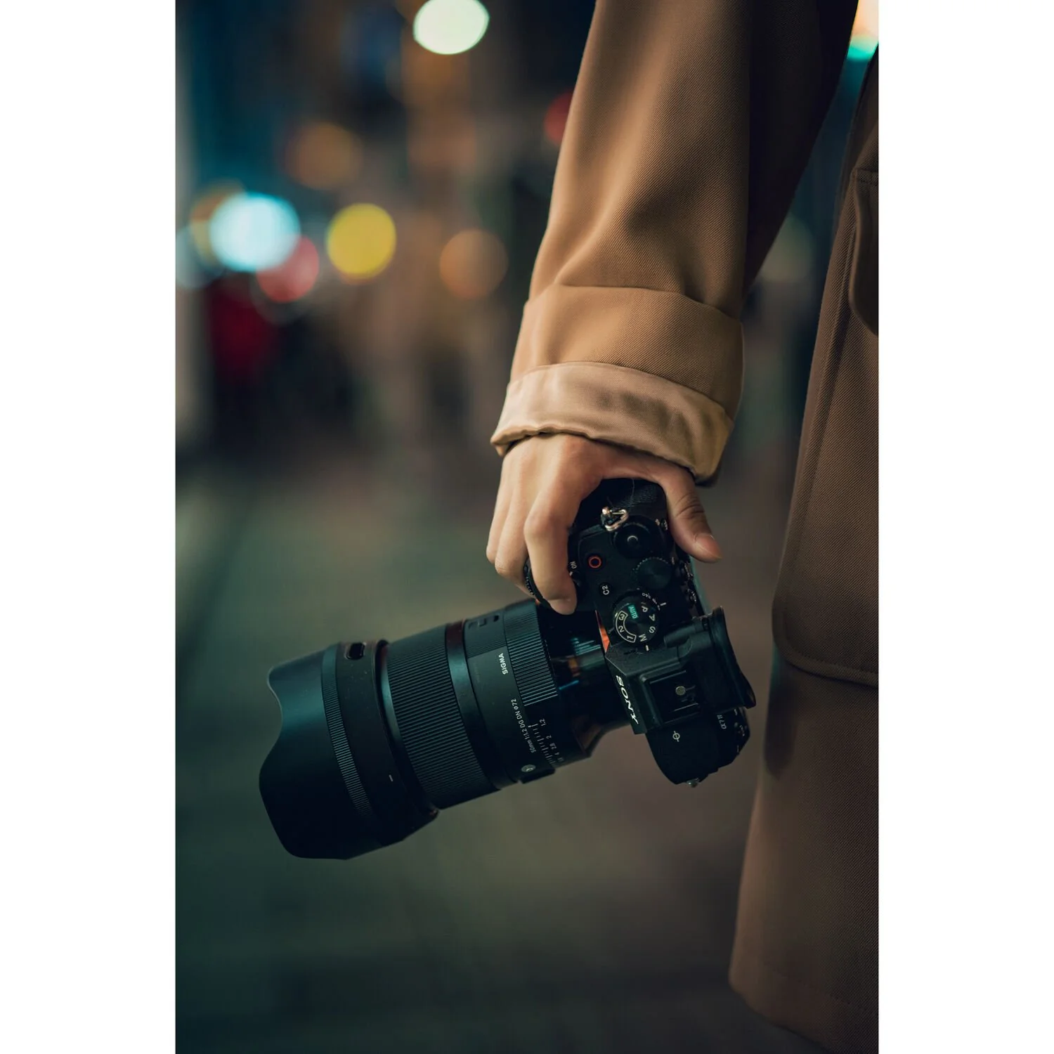 Sigma 50mm F1.2 DG DN Art Lens Kit for Sony E-Mount Full Frame Mirrorless 316965 - Image 4