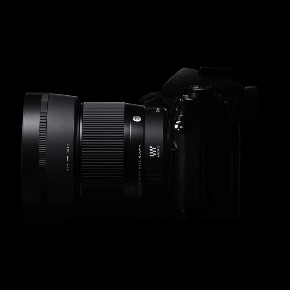 Sigma 56mm F1.4 DC DN C Contemporary Lens for Sony E-Mount (351965) - Open Box - Image 12