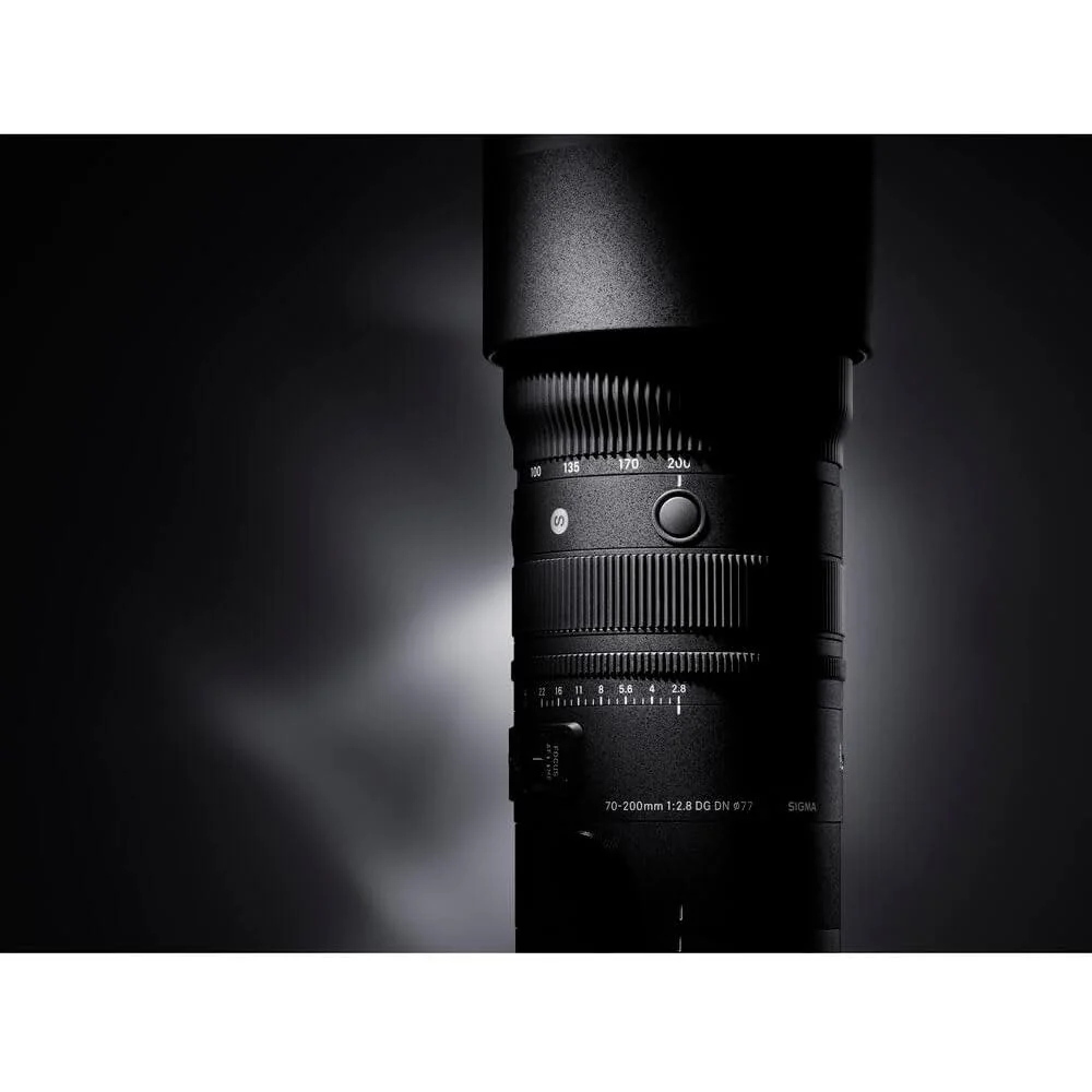 Sigma 70-200mm F2.8 DG DN OS Lens Telephoto Zoom for Sony E-Mount with 64GB Card - Image 5