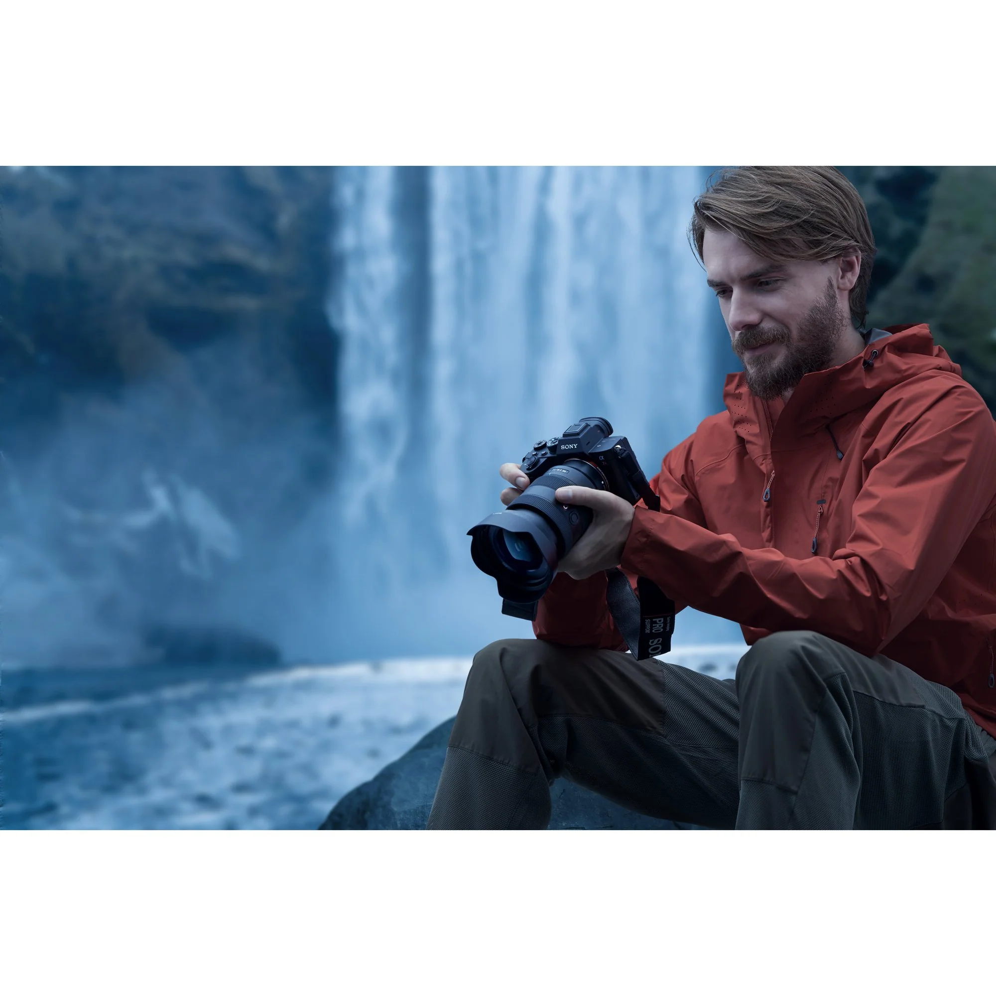 Sony a7R IV Mirrorless Camera Full Frame Body + DJI RS 2 Gimbal Filmmaker's Kit - Image 7