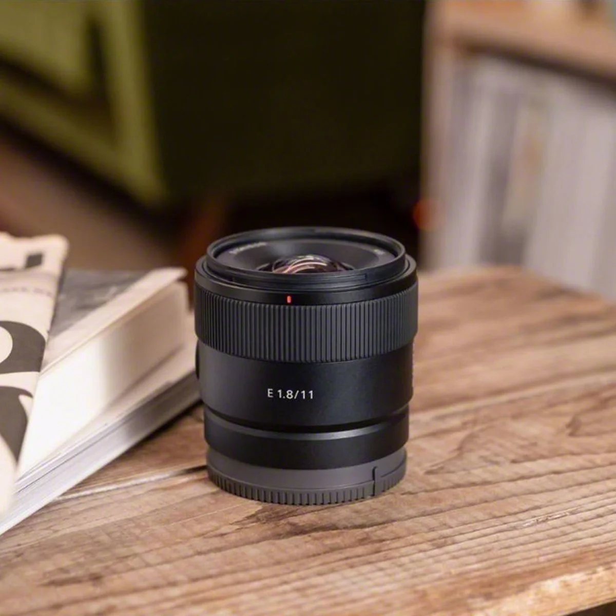 Sony E 11mm F1.8 APS-C Ultra-Wide-Angle Prime for APS-C Cameras (SEL11F18) - Image 9