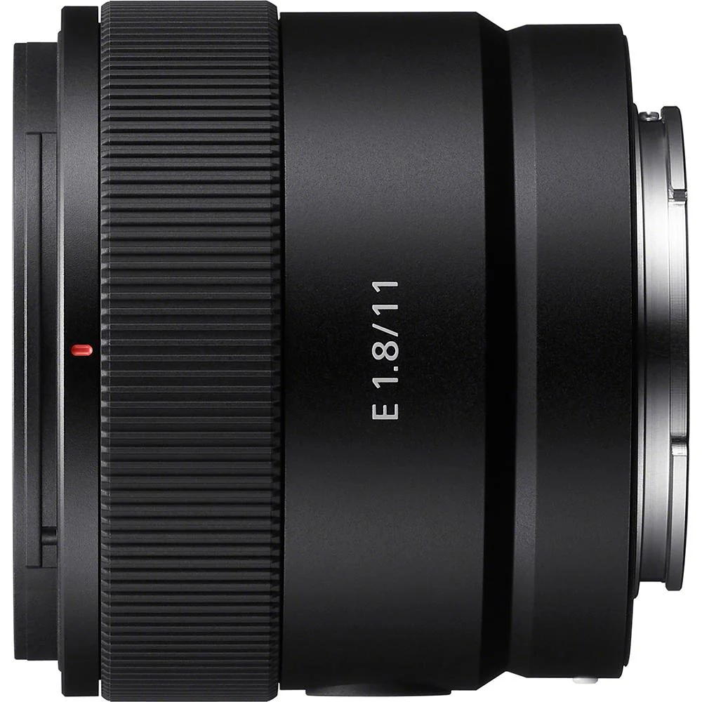 Sony E 11mm F1.8 APS-C Ultra-Wide-Angle Prime for APS-C Cameras (SEL11F18) - Open Box - Image 4