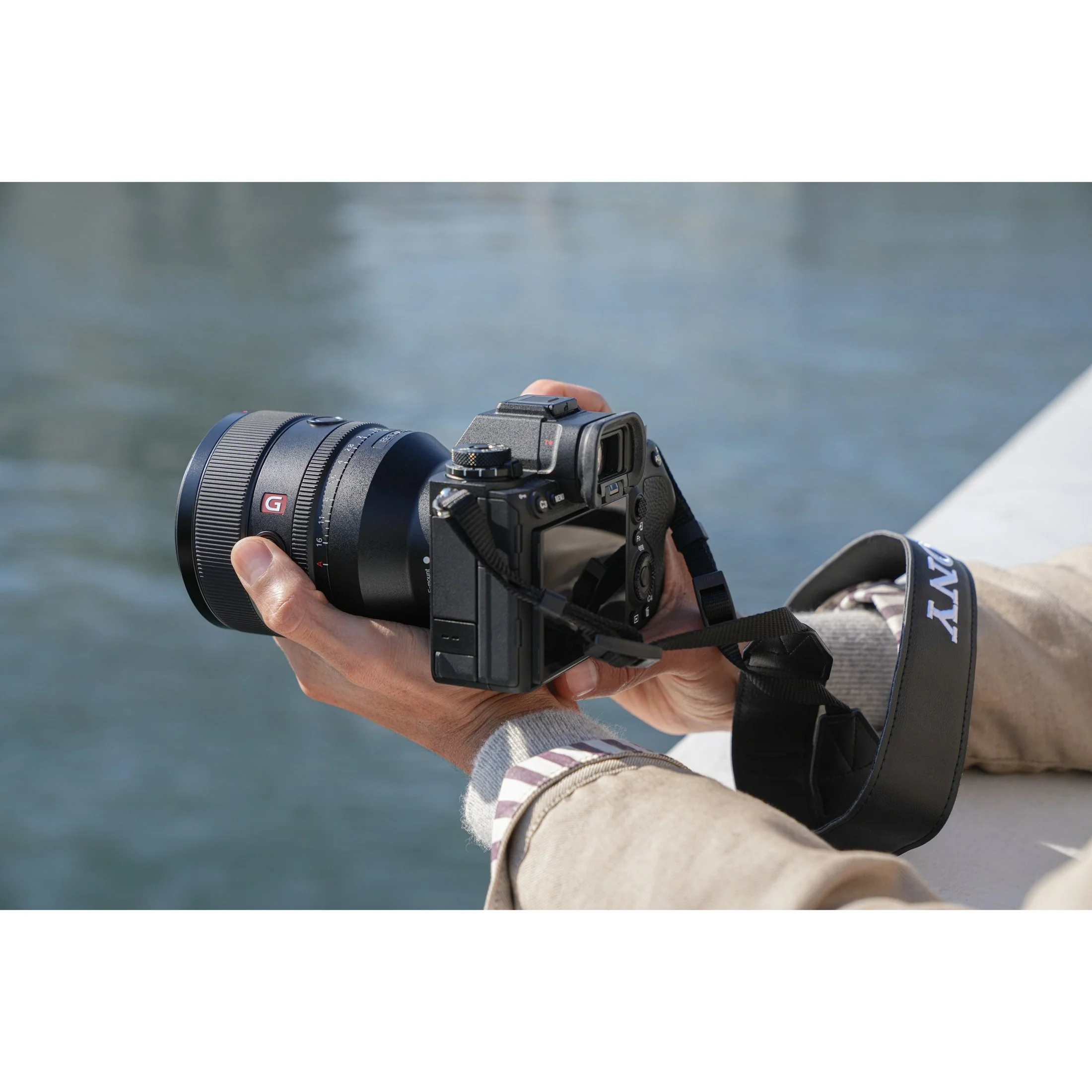 Sony FE 50mm F1.2 GM Full Frame Large Aperture G Master Lens for E-Mount SEL50F12GM - Image 6