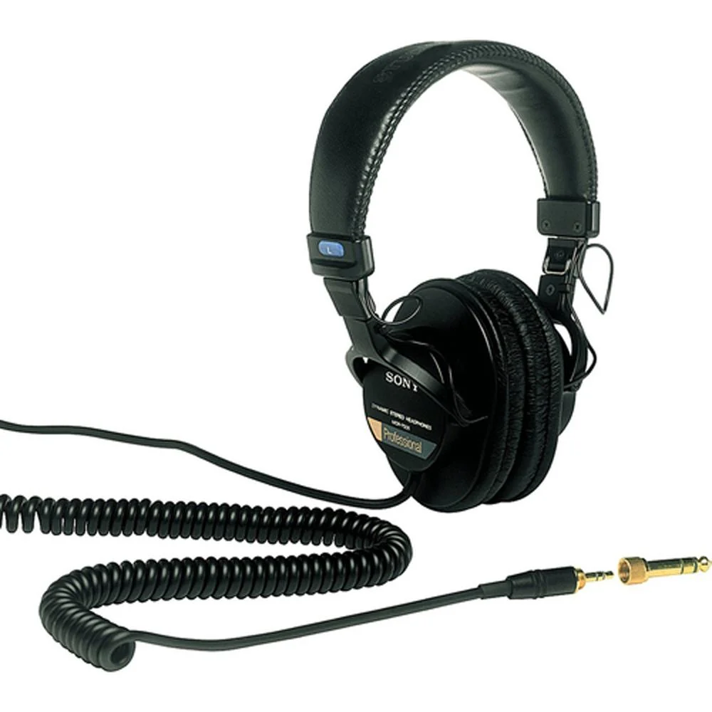 Sony MDR-7506 Professional Large Diaphragm Headphones with Headphone Case Bundle - Image 3