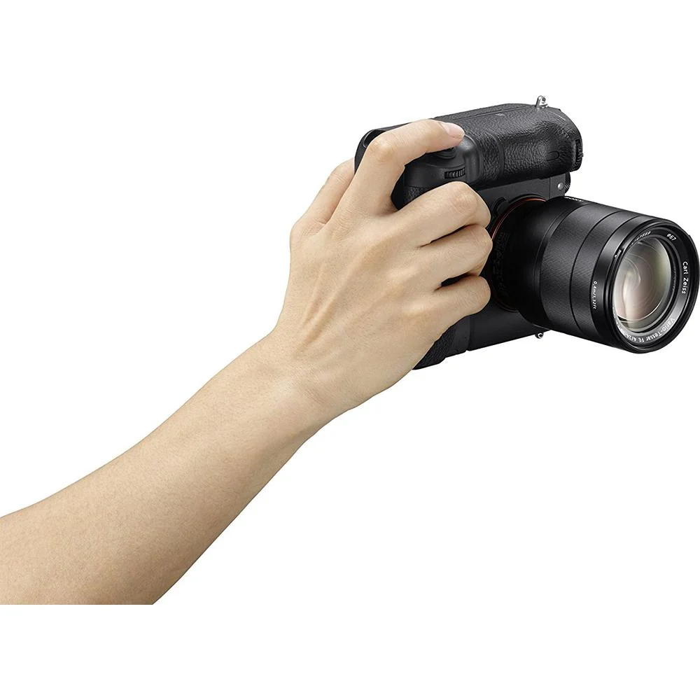 Sony VGC3EM Vertical Grip for a9 (OPEN BOX) - Image 7