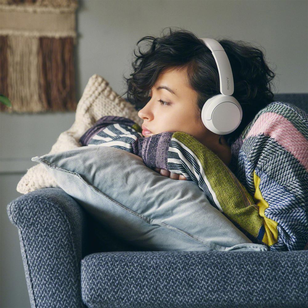 Sony WH-CH520 Wireless Headphones with Microphone, White w/ Warranty Bundle - Image 8