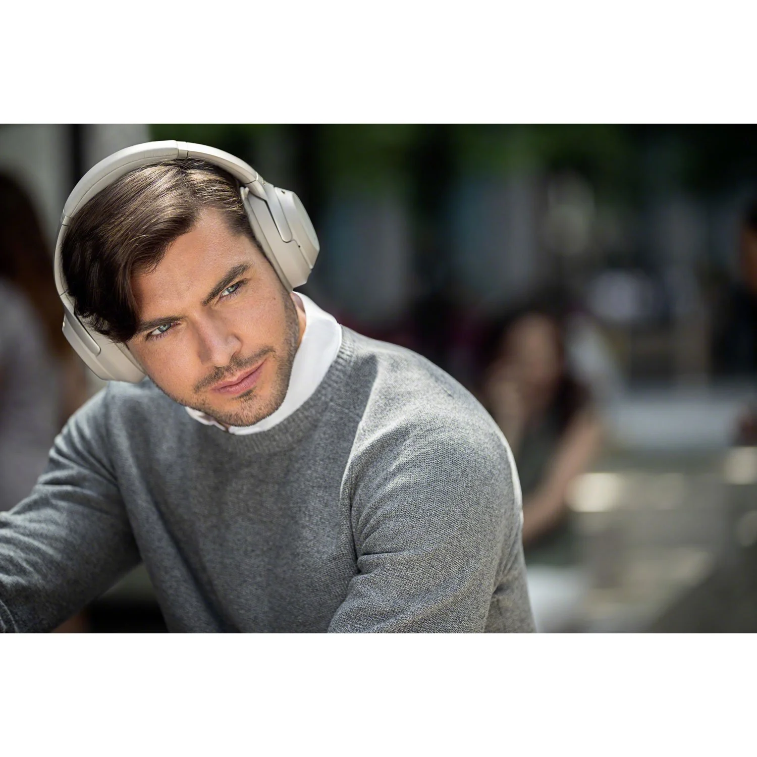 Sony WH1000XM3/B Premium Noise Cancelling Wireless Headphones with Mic | Black - Image 17